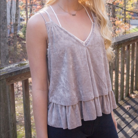 Aerie pink velvet ruffle tank - Picture 4 of 8